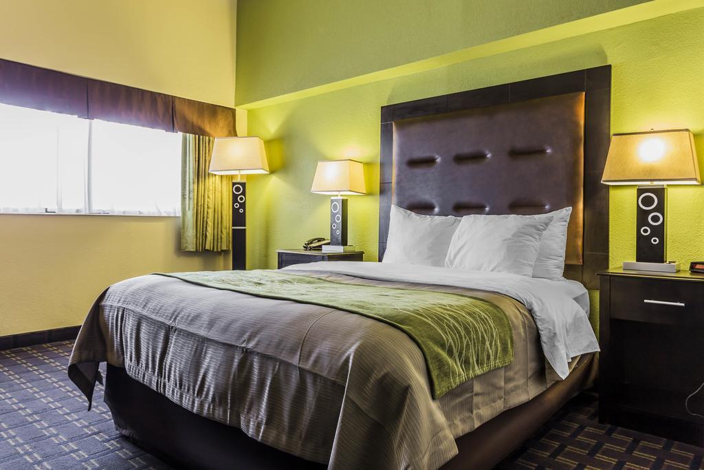 Comfort Inn Downtown Charleston Extérieur photo